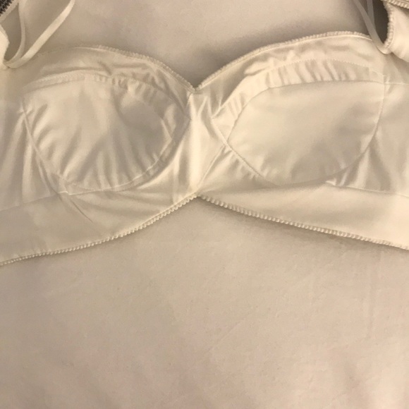 Eliya The Label Choker Top - Picture 6 of 7